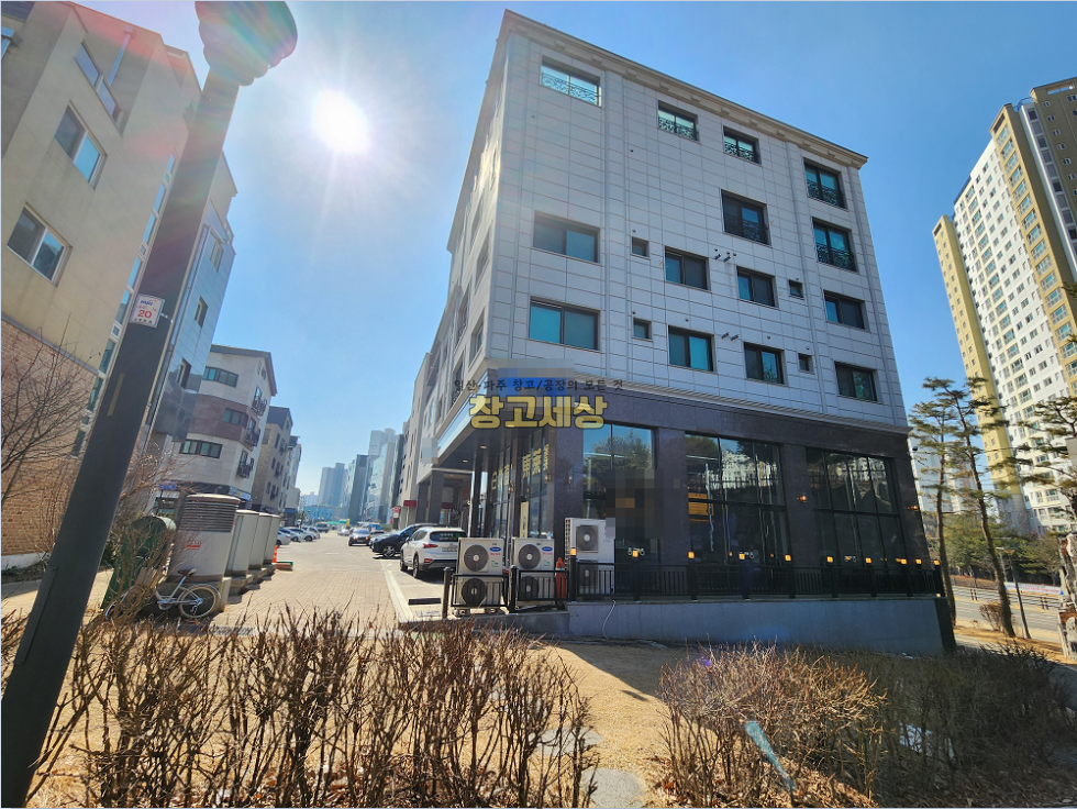 경기 파주시 목동동 대지90평 건물 총134평 단독주택,제2종근린생활시설/파주시 목동동/매매가 30억 매매 매물번호 10771 사진 6