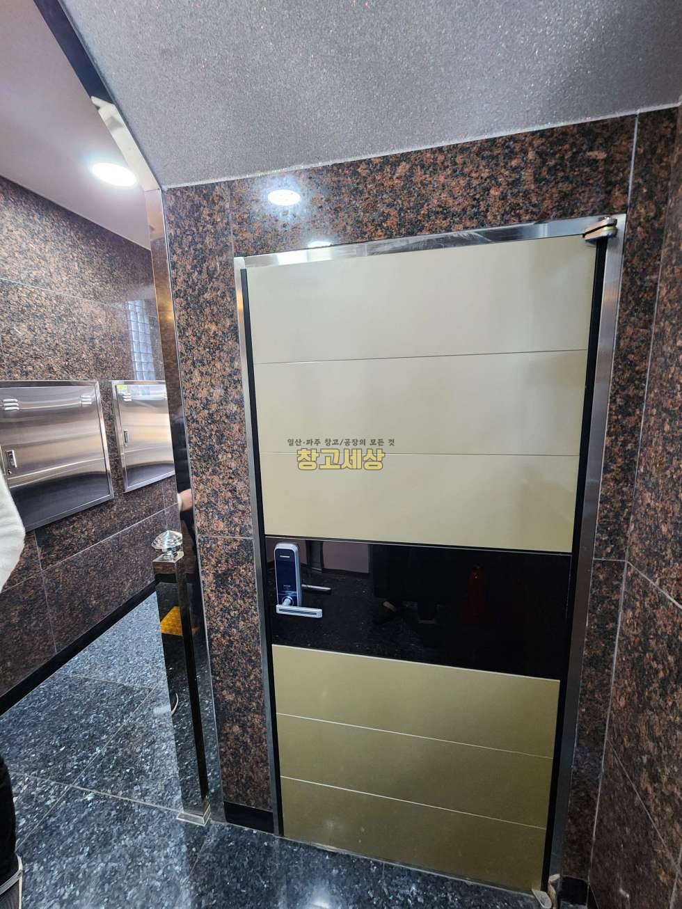 경기 파주시 목동동 대지90평 건물 총134평 단독주택,제2종근린생활시설/파주시 목동동/매매가 30억 매매 매물번호 10771 사진 11