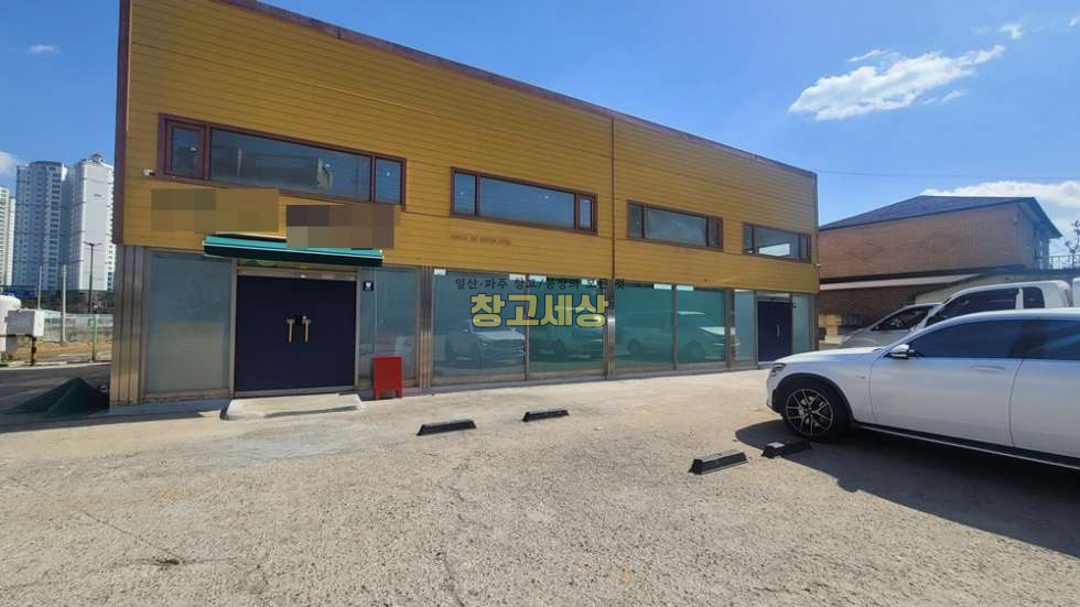 경기 고양일산서구 덕이동 53평(176㎡) / 노유자시설 / 전면마당 / 대로변노출OK / 주택가인근/ 대형차량OK / 대중교통OK 월세 매물번호 11188 사진 3