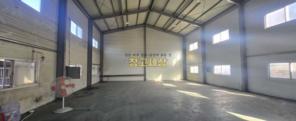경기 파주시 조리읍 뇌조리 100평(330㎡) / 2종제조 /높은층고/ 내부화장실/ 5톤OK 월세 매물번호 11769 사진 5