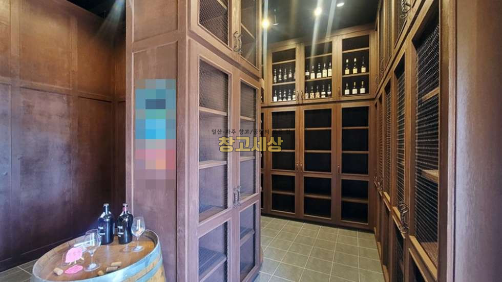 경기 고양일산서구 덕이동 30평(98㎡) / 1종근생 / 단독대형마당 / 내부인테리어 / 내부화장실 / 주차편리 / 대중교통OK 월세 매물번호 11250 사진 4