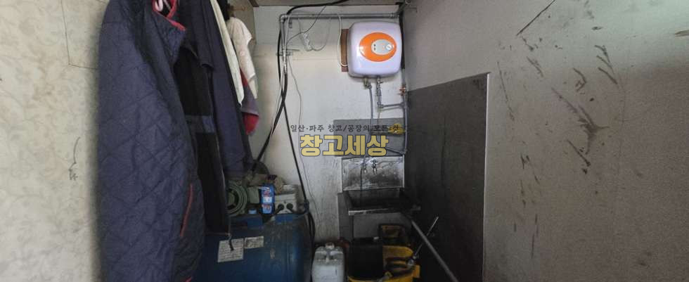 경기 고양일산동구 풍동 100평(332㎡) / 1종근생 /자동차관련시설/ 단독마당 / 대로변접/ 창고형매장/대중교통OK 월세 매물번호 11475 사진 3