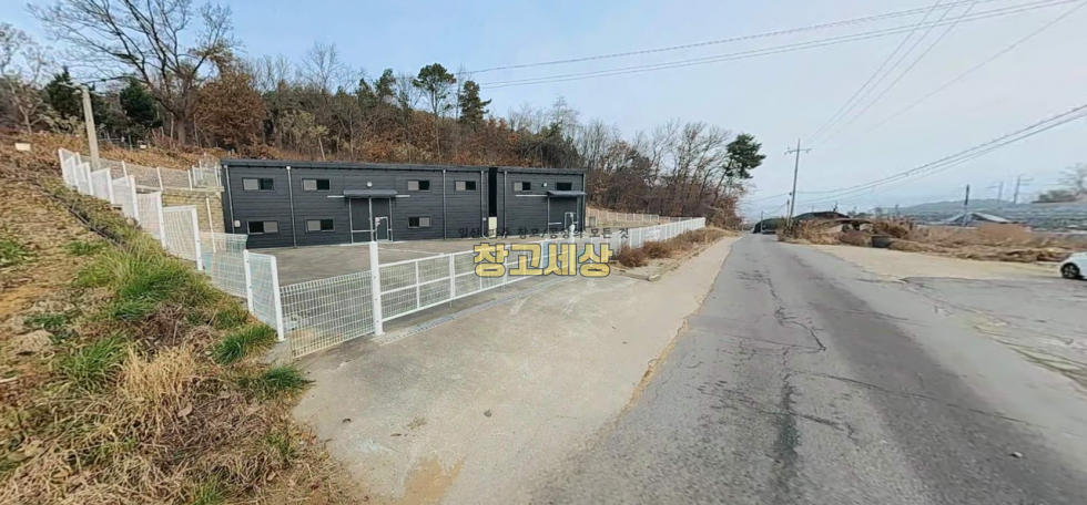 경기 고양일산동구 문봉동 77평(255㎡) / 1종근생 /넓은단독마당/ 신축창고/사무동별도/ 5톤OK 월세 매물번호 11795 사진 2