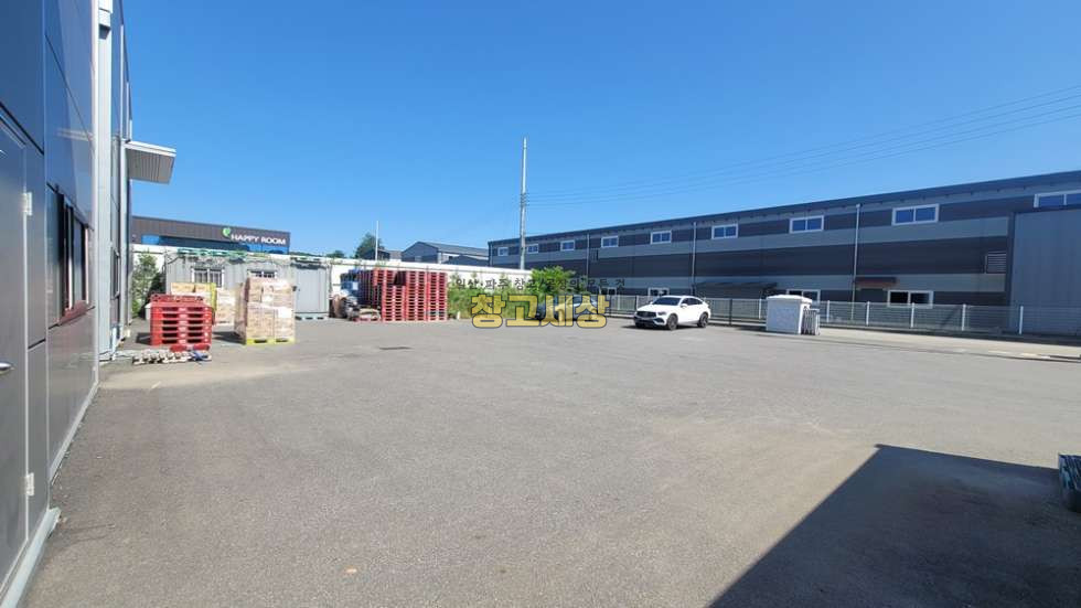 경기 파주시 월롱면 영태리 120평(396㎡) / 공장 /대형공동마당/ 높은층고/공용화장실/ 츄레라OK 월세 매물번호 11059 사진 9