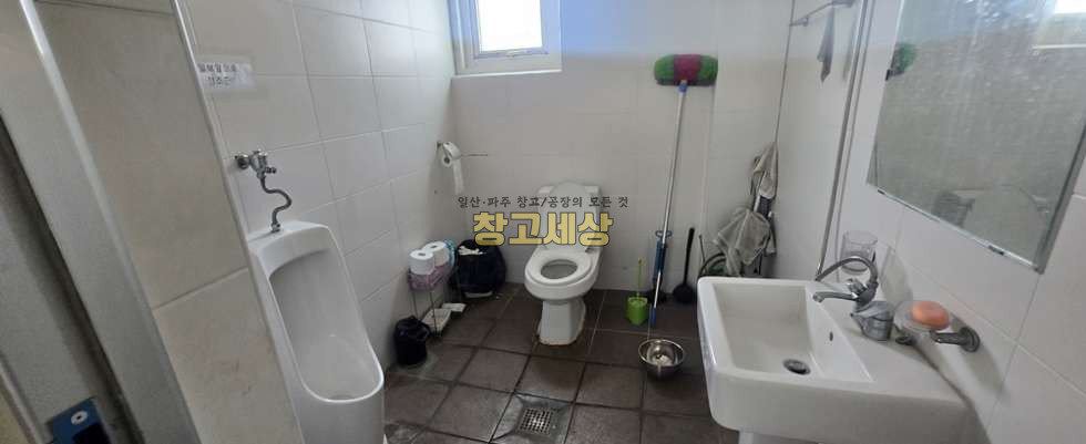 경기 파주시 산남동 75평(248㎡) / 2종제조 /넓은마당/ 내부사무실/ 대형차량OK/자유로3분 월세 매물번호 11826 사진 7