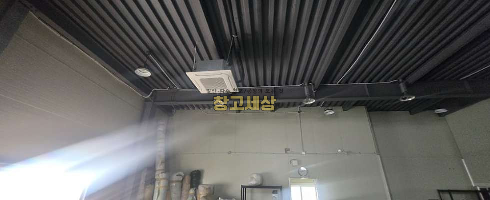 경기 파주시 산남동 110평(365㎡) / 2종제조 /대형공동마당/ 복층사무실/내부화장실/ 전기30키로/츄레라OK 월세 매물번호 11828 사진 4