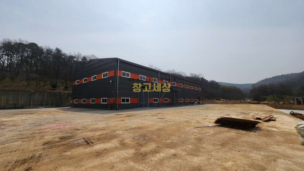 경기 파주시 탄현면 만우리 284평(940㎡)제1종근생/파주시 탄현면 만우리/대형마당/대형 창고/단독마당/빠른입주가능/파주창고임대 월세 매물번호 11762 사진 4