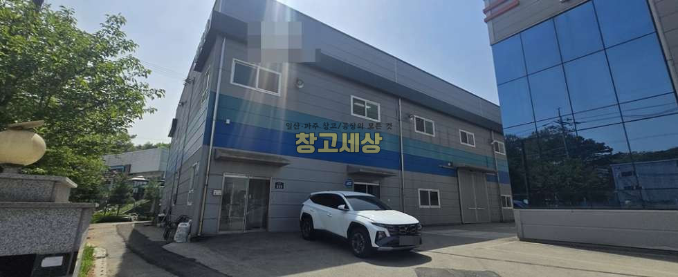 경기 고양일산동구 성석동 916평(3030㎡) / 창고시설 /복층창고/ 단독마당/ 도로접/ 화물엘베/화물리프트/전기35KW/츄레라OK 월세 매물번호 11859 사진 2