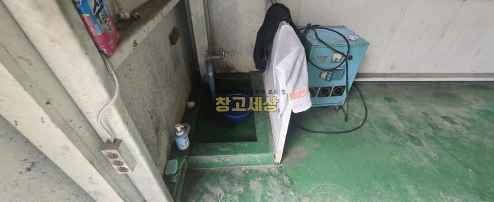 경기 고양일산서구 덕이동 58평(192㎡) / 창고시설 /내부사무실/ 천막공간 30평/외부화장실/ 대형차량OK 월세 매물번호 11871 사진 4