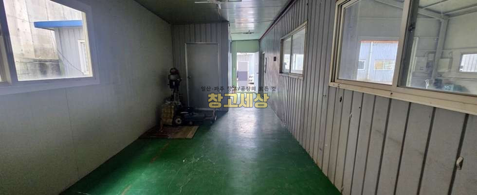 경기 고양일산서구 덕이동 58평(192㎡) / 창고시설 /내부사무실/ 천막공간 30평/외부화장실/ 대형차량OK 월세 매물번호 11871 사진 8