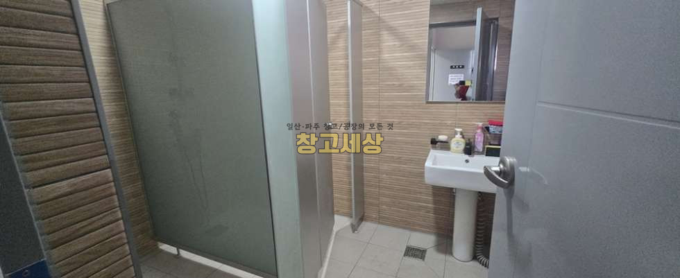경기 파주시 월롱면 도내리 부지 1221평(4038㎡) / 공장 /단독마당/ 사옥형공장/건물컨디션최상/ 츄레라OK 매매 매물번호 11868 사진 23