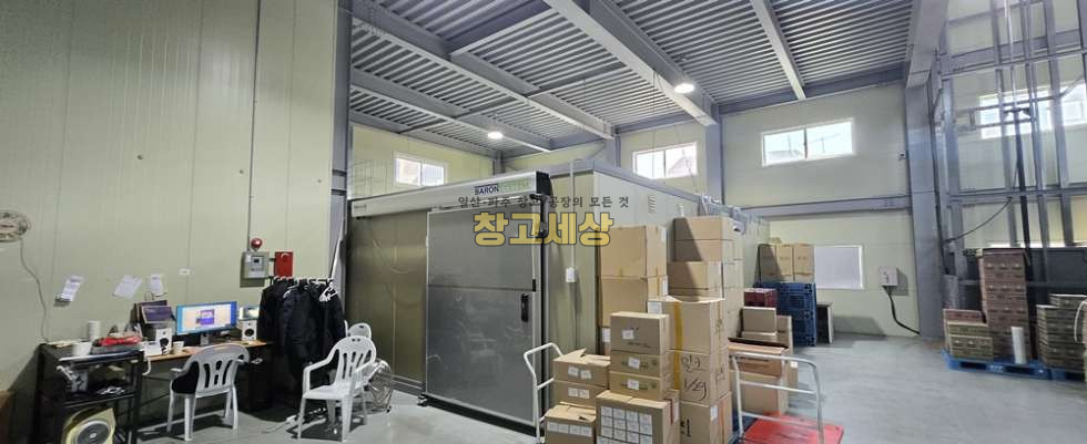 경기 고양일산서구 대화동 대화동 창고임대 150평 / 2종제조 /넓은마당/ 화물리프트/복층사무실/내부화장실/ 츄레라OK 월세 매물번호 11896 사진 4