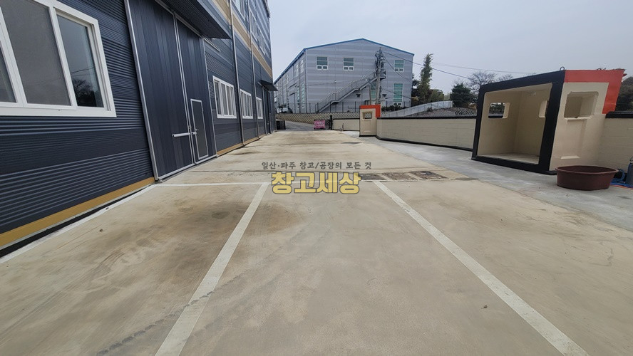 경기 파주시 오도동 144평(475㎡) / 공장 / 전면마당 / 전기50kw/ 내부화장실 / 5톤OK 월세 매물번호 11824 사진 3