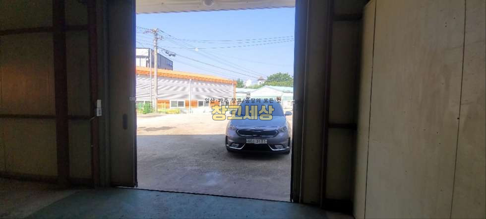 경기 고양일산서구 덕이동 54평(180㎡) / 1종근생 /내부사무실/인테리어/ 외부화장실/ 5톤OK 월세 매물번호 11943 사진 8