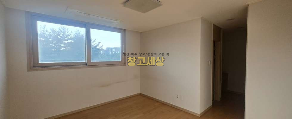 경기 파주시 문발동 564 1동 전용47평(156㎡)/타운하우스/복층구조/근린공원/대중교통/바로입주 월세 매물번호 11950 사진 10