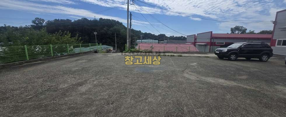 경기 고양일산동구 지영동 120평(396㎡) / 2종제조 /리모델링/ 내부화장실/도로변인근/ 5톤OK 월세 매물번호 11957 사진 5