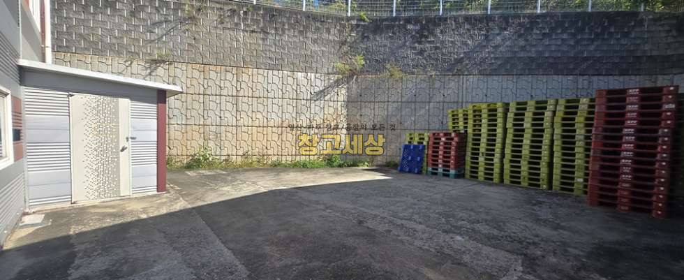 경기 고양일산동구 지영동 200평(656㎡) / 1종근생 /대형단독마당/ 외부화장실/중이층/ 츄레라OK 월세 매물번호 11965 사진 5