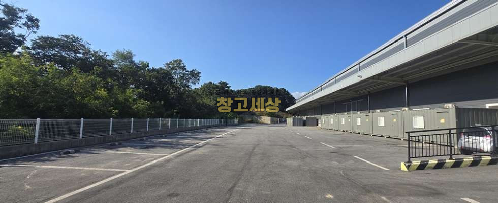 경기 파주시 탄현면 금승리 1515평(5008㎡) / 창고시설 /대형단독마당/ 도크시설/내부화장실/ 츄레라OK 월세 매물번호 11966 사진 2