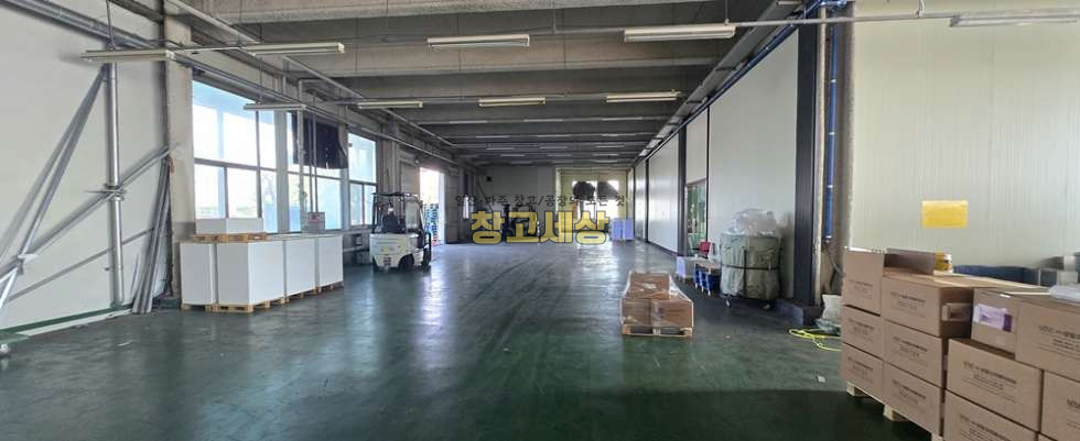 경기 파주시 문발동 538평(1778㎡) / 공장 /전면마당/내부사무실/ 구분화장실/남녀휴게실/전기2천KW/ 츄레라OK 월세 매물번호 11967 사진 6
