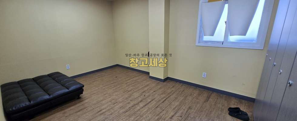 경기 파주시 문발동 538평(1778㎡) / 공장 /전면마당/내부사무실/ 구분화장실/남녀휴게실/전기2천KW/ 츄레라OK 월세 매물번호 11967 사진 7