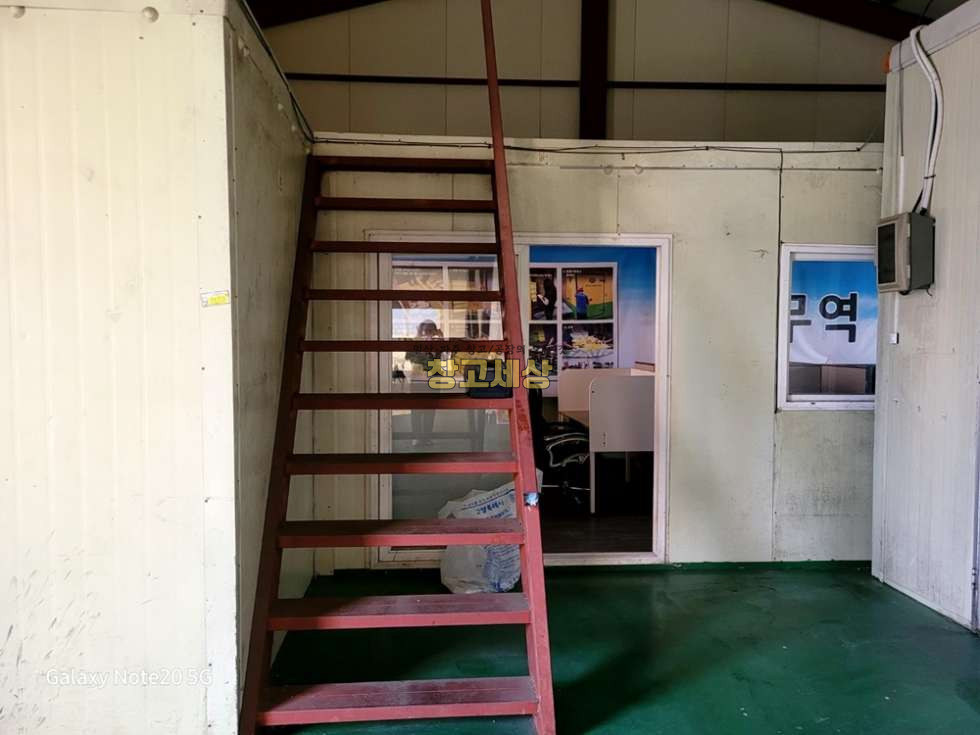 경기 고양일산서구 덕이동 78평(258.5㎡) / 창고시설 /도로접/ 전면마당/내부사무실/수전시설/내부화장실/ 대형차량OK 월세 매물번호 11969 사진 4